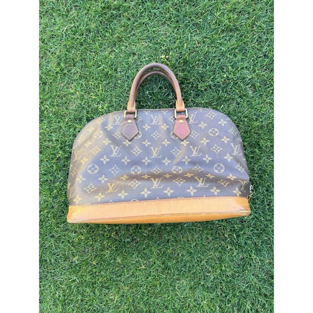 Louis Vuitton Alma Monogram Canvas Handbag Vintage Authentic Lock
